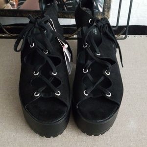 Pull and bear flatform